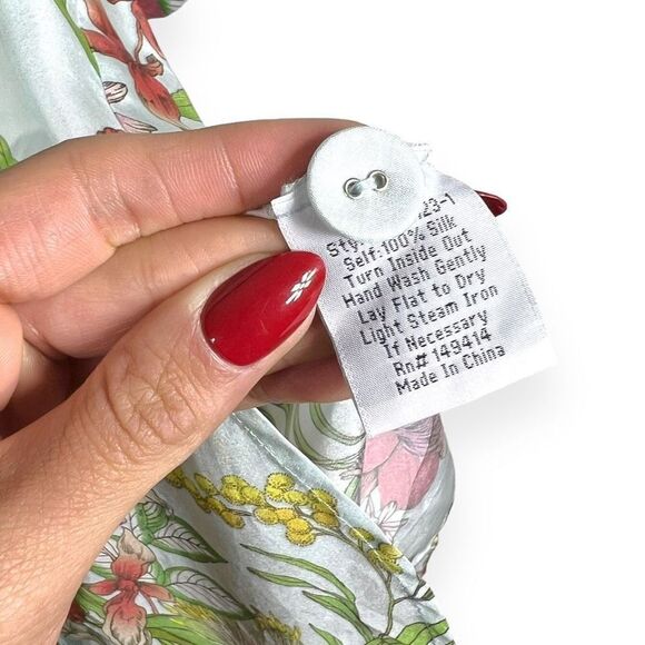 Johnny Was Liliana Oversized Weekend Tunic Shirt Top Floral Print Silk Size XS - Picture 7 of 9